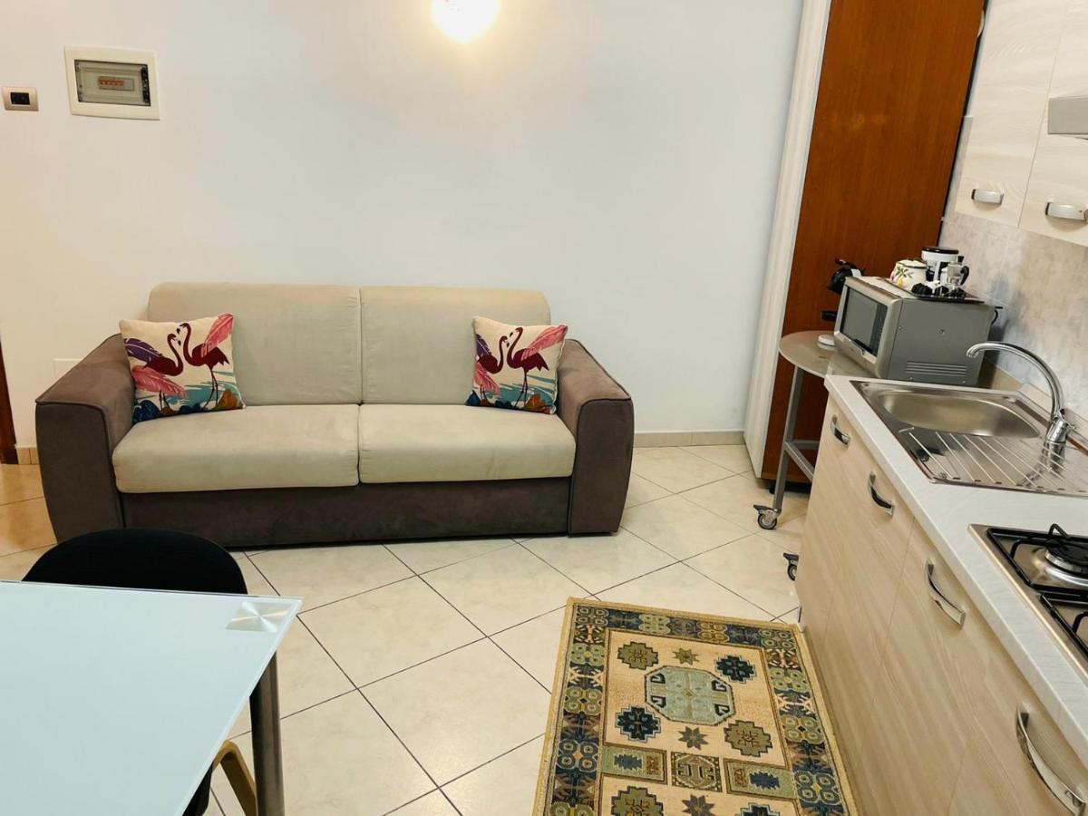 Appartement Casa Dei Fiori 3 à Somma Lombardo Extérieur photo